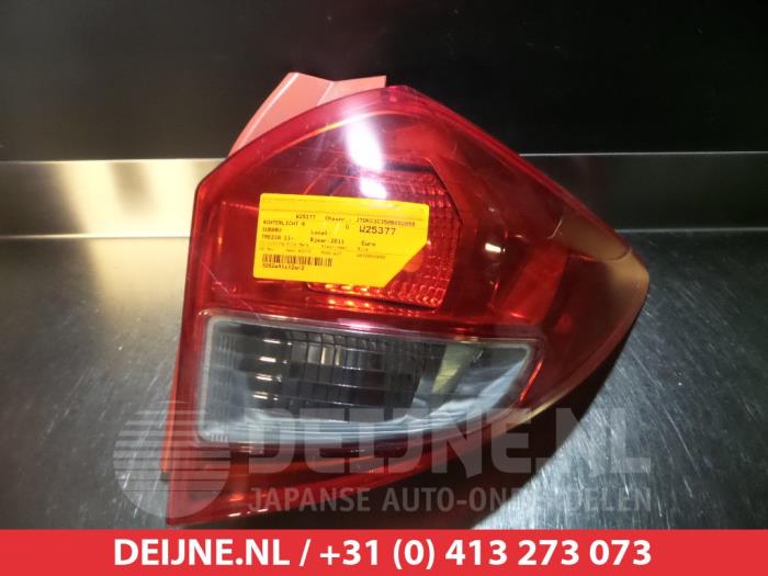 Subaru Trezia Achterlicht rechts O299364