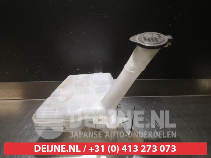 Subaru Trezia Front windscreen washer reservoir O340543