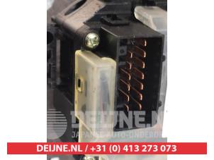 Hyundai I30 Ruitenwis Schakelaar O309619 foto 3