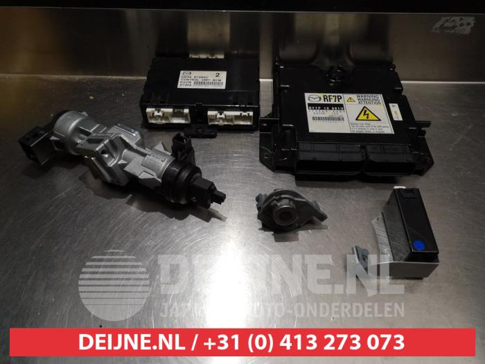 Mazda 5 Kontaktslot+Sleutel O334765