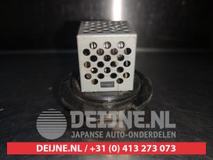 Daihatsu Young RV Heizung Widerstand O368248 foto 2
