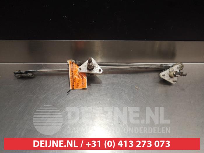 Daihatsu Young RV Ruitenwis Mechaniek O350000