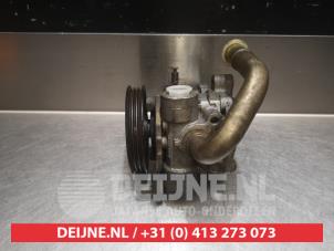 Daihatsu Young RV Power steering pump O331854 photo 4