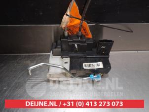 Hyundai I20 Türschlossmechanik 2-türig rechts O279169 foto 2