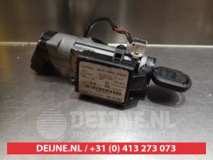 Chevrolet Nubira Kontaktslot+Sleutel O334602 foto 2