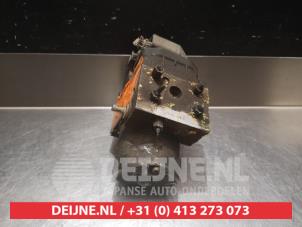 Gebruikte ABS Pomp Nissan King Cab/Pickup 4x4 (D22) 2.5 D Prijs € 35,00 Margeregeling aangeboden door V.Deijne Jap.Auto-onderdelen BV
