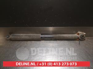 Subaru Justy Schokdemper links-achter O378478 foto 2