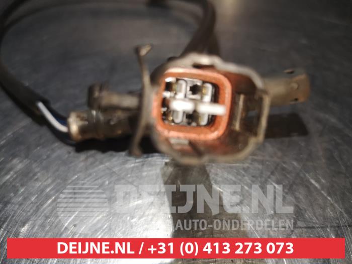Lambda Sonde van een Suzuki Grand Vitara II (JT) 2.4 16V 2009
