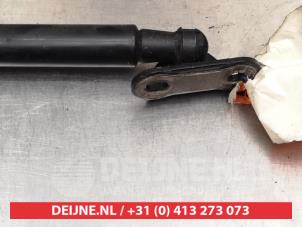 Toyota Yaris Gasdämpfer rechts hinten O295519 foto 2