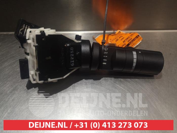 Nissan Navara Ruitenwis Schakelaar O309777