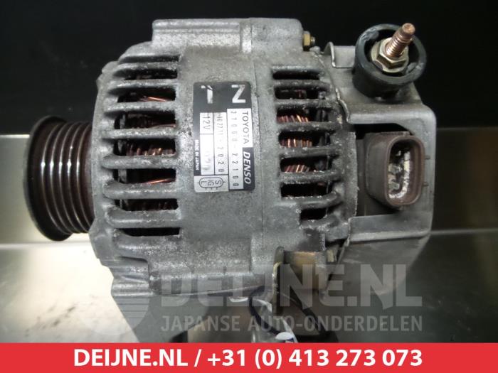 Gebruikte Dynamo Toyota MR2 (ZZW30) 1.8 16V VT-i Prijs € 35,00 Margeregeling aangeboden door V.Deijne Jap.Auto-onderdelen BV