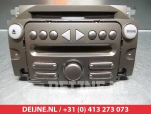 Gebruikte Radio Subaru Justy (M3) 1.0 12V DVVT Prijs op aanvraag aangeboden door V.Deijne Jap.Auto-onderdelen BV