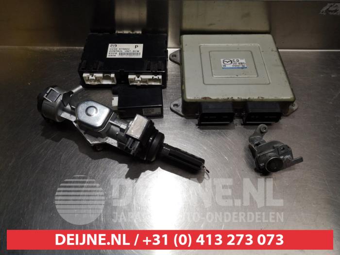 Gebruikte Computer Motormanagement Mazda 5 (CR19) 2.0i 16V Prijs € 125,00 Margeregeling aangeboden door V.Deijne Jap.Auto-onderdelen BV