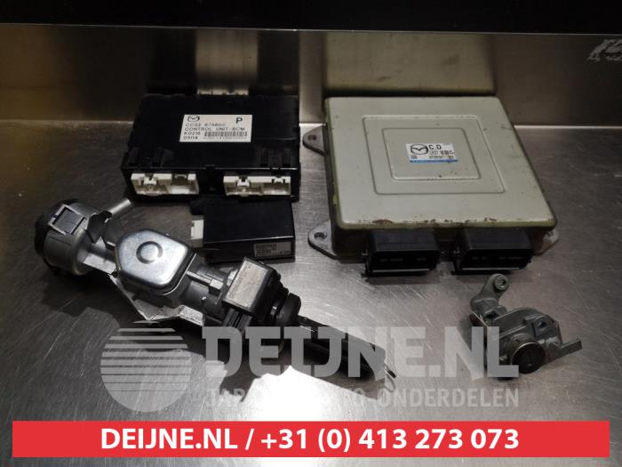 Mazda 5 Kontaktslot+Sleutel O334758