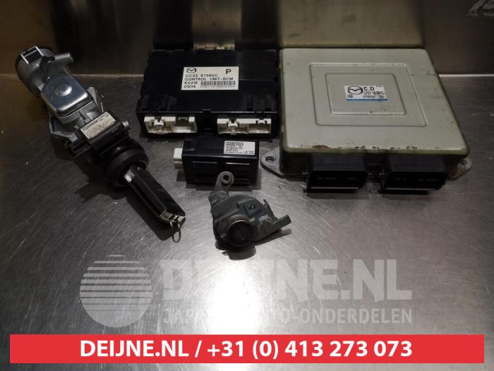 Mazda 5 Slotenset Cilinder (compleet) O277808