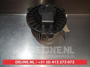 Daihatsu Sirion Heating and ventilation fan motor O367308 photo 2