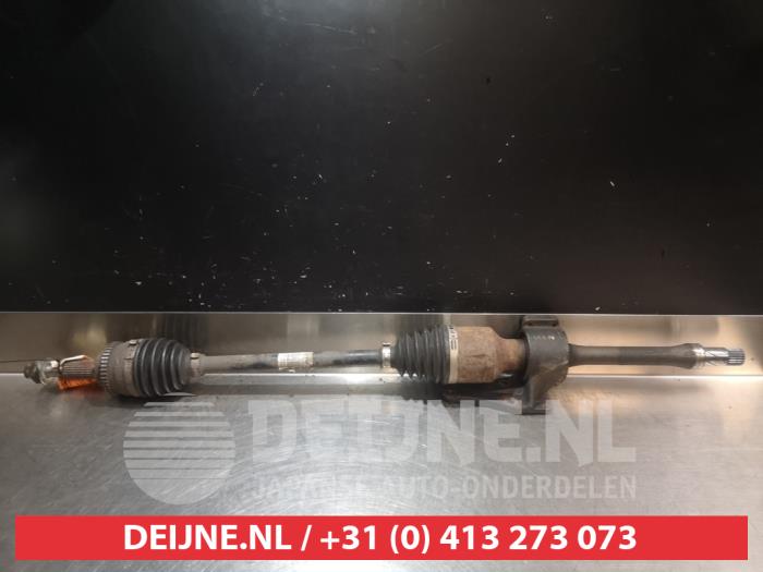 Suzuki Swift Antriebswelle rechts vorne O319944