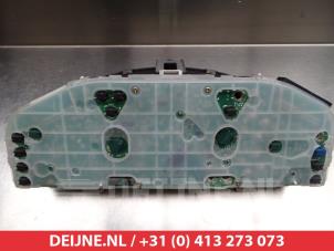 Mazda 323 Odometer KM O304087 photo 3