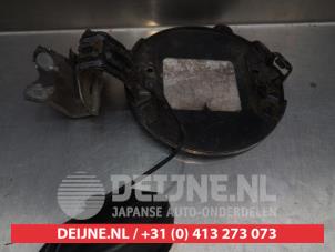 Toyota Yaris Tank Klep O302588 foto 2