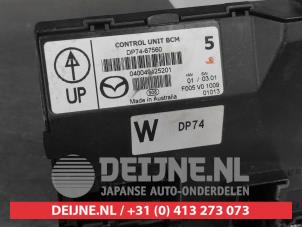 Mazda 2 Sicherungskasten O84347 foto 3