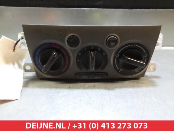 Mazda Premacy Heizung Bedienpaneel O305417