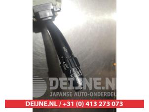 Lexus GS 300 Steering column stalk O308790 photo 3