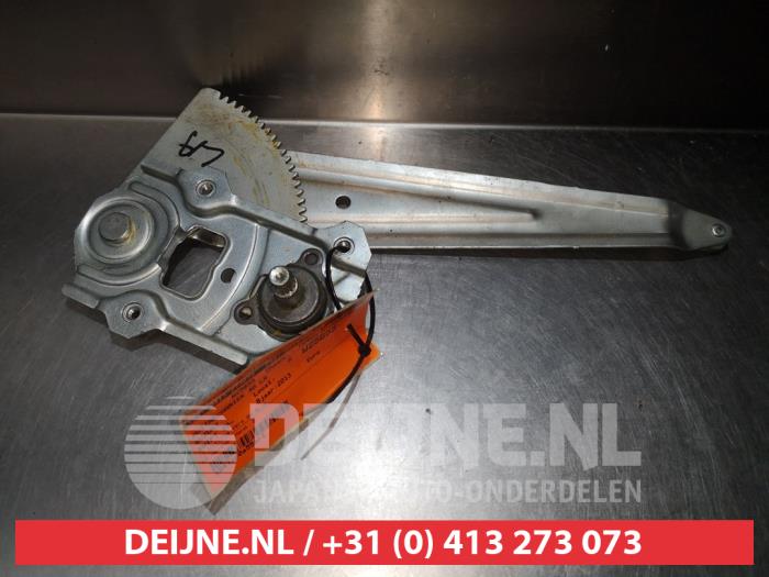 Suzuki Swift Ruitmechaniek 4Deurs links-achter O290882