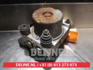 Mitsubishi Lancer ABS pump O338010 photo 4