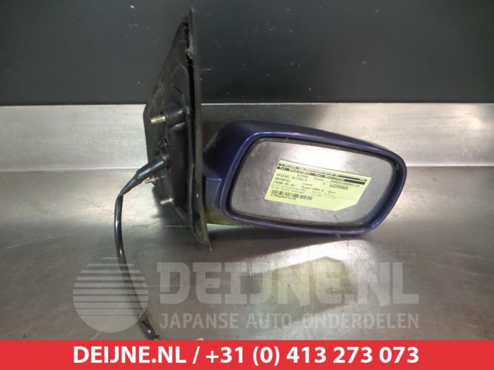 Daihatsu Young RV Buitenspiegel rechts O284204