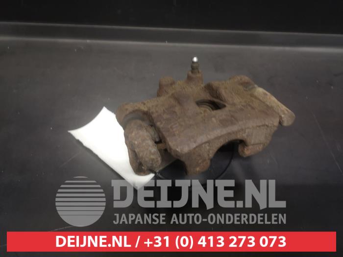Mitsubishi Lancer Remklauw (Tang) rechts-achter O377148