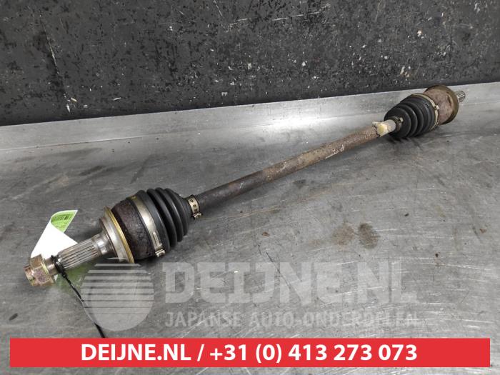 Gebruikte Steekas rechts-achter Honda CR-V (RD5/6/7/8) 2.0i 16V VTEC Prijs € 35,00 Margeregeling aangeboden door V.Deijne Jap.Auto-onderdelen BV