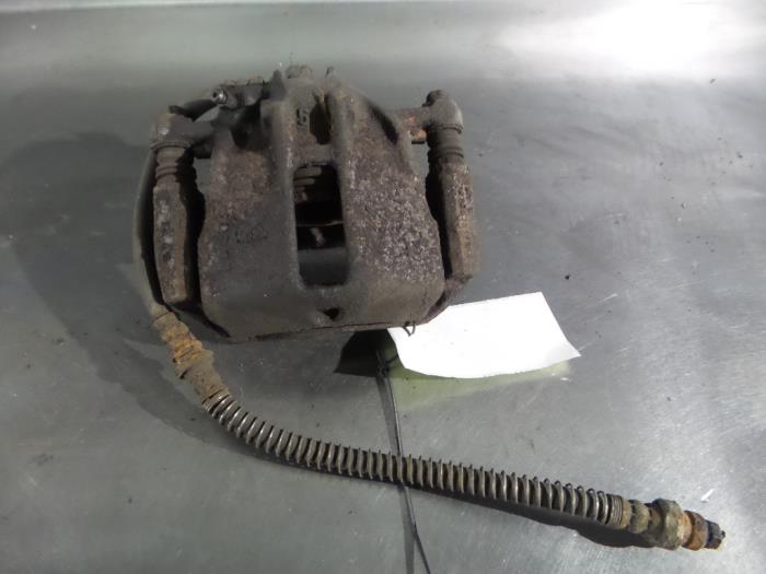 Mitsubishi Carisma Front brake calliper, right O326468