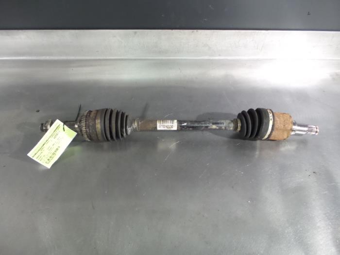 Suzuki Swift Antriebswelle links vorne O318486