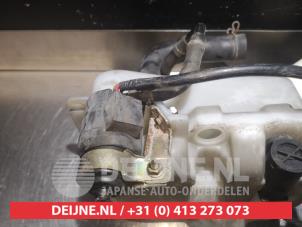 Toyota Landcruiser Ruitensproeiertank voor O340869 foto 4