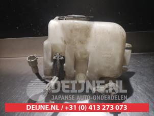 Toyota Landcruiser Ruitensproeiertank voor O340869 foto 2