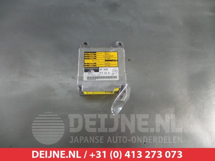 Lexus IS Airbag Module O303135