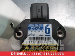 Toyota Prius Stabilisierung Regelsensor O329412 foto 2