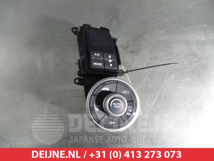Honda Insight Kachel Bedieningspaneel O306087