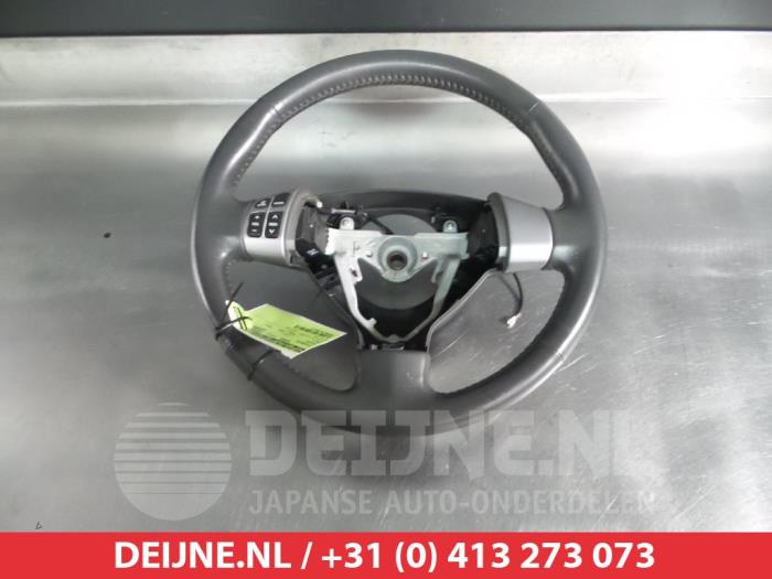 Suzuki SX-4 Steering wheel O333418