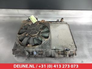 Gebruikte Radiateur Honda Civic (EP/EU) 1.7 CTDi 16V Prijs € 50,00 Margeregeling aangeboden door V.Deijne Jap.Auto-onderdelen BV