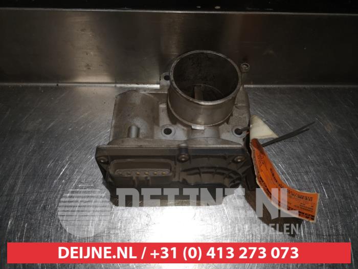Gebruikte Gasklephuis Mazda 6 Sportbreak (GY19/89) Prijs € 25,00 Margeregeling aangeboden door V.Deijne Jap.Auto-onderdelen BV
