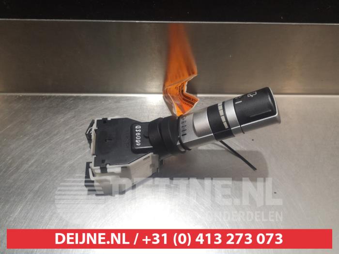 Nissan 350 Z Scheibenwischer Schalter O309756