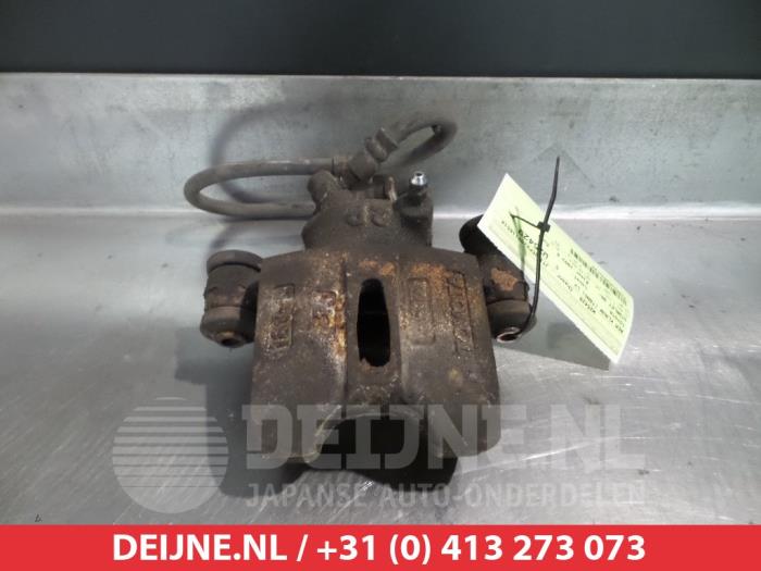 Toyota Starlet Remklauw (Tang) links-voor O325560