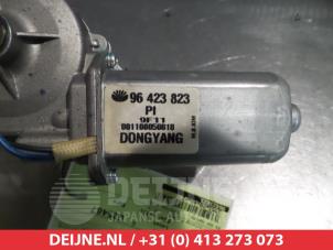 Chevrolet Aveo Rear wiper motor O300924 photo 2