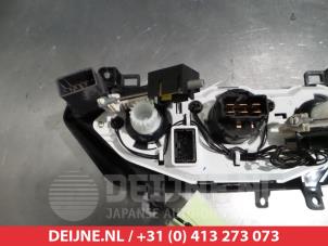 Chevrolet Aveo Kachel Bedieningspaneel O305339 foto 2