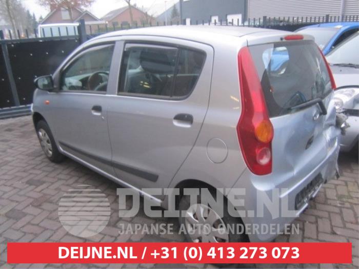 Daihatsu Cuore Portier 4Deurs links-achter O285576