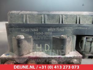 Toyota IQ ABS Pumpe O338546 foto 2