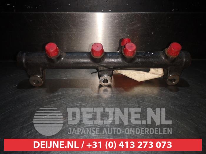 Gebruikte Common rail (Injectie) Hyundai Terracan Prijs € 100,00 Margeregeling aangeboden door V.Deijne Jap.Auto-onderdelen BV