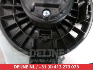 Subaru Trezia Kachel Ventilatiemotor O367073 foto 2