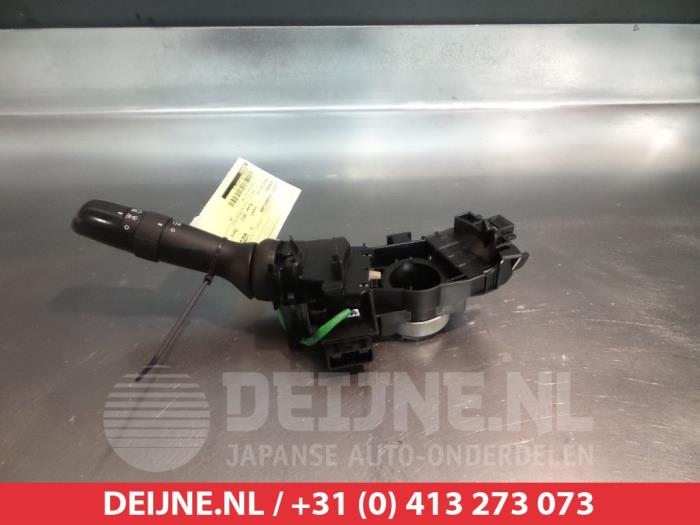 Subaru Trezia Licht Schakelaar O306878